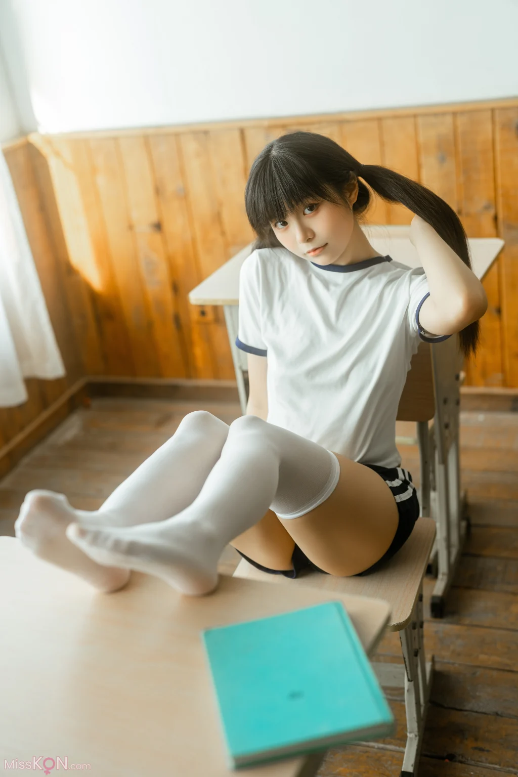 Coser@铁手叫兽: 饱饱 午后教室 (34 photos + 1 video) 3 Coser@铁手叫兽: 饱饱 午后教室 (34 photos + 1 video) 3