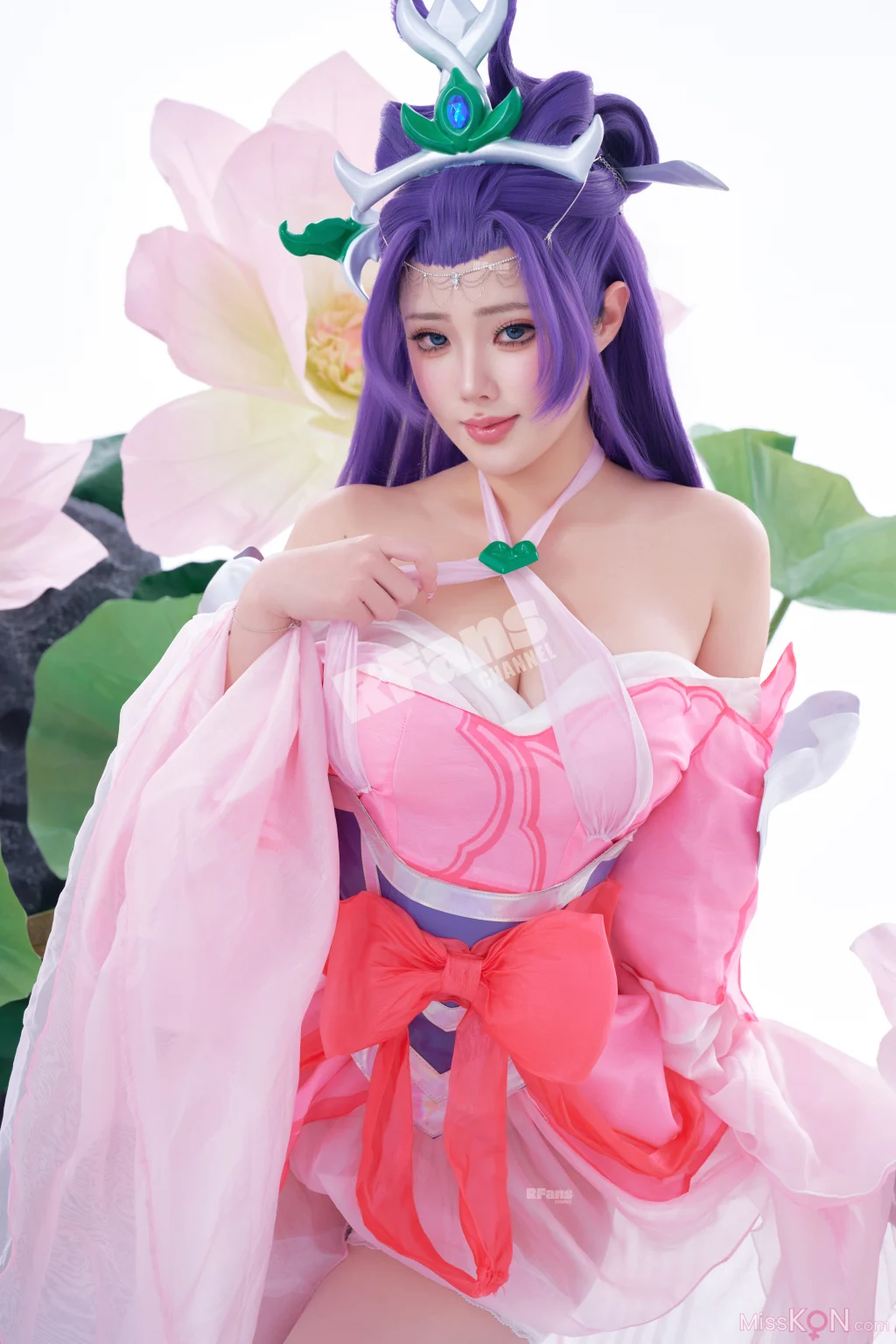 Coser@钛合金TiTi: 风仙子 (170 photos + 4 videos) Coser@钛合金TiTi: 风仙子 (170 photos + 4 videos)