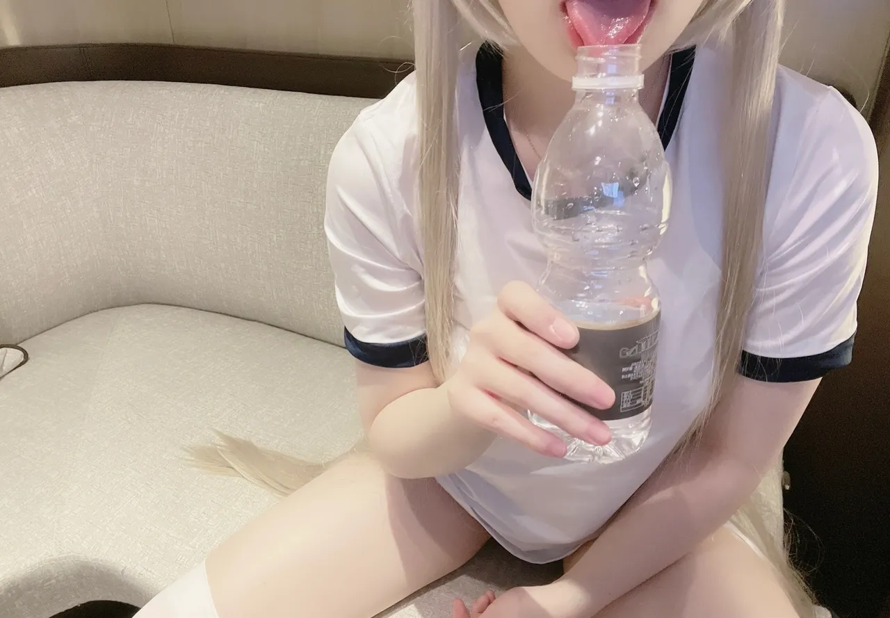Tea and wine - gymnastics uniform dome girl Tea and wine - gymnastics uniform dome girl