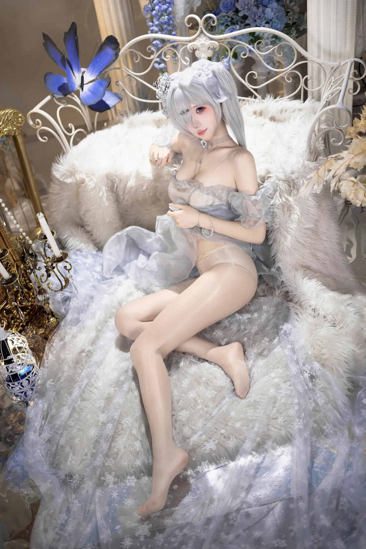 Crispy Cake Yaki - NIKKE Cinderella Crystal Princess Crispy Cake Yaki - NIKKE Cinderella Crystal Princess