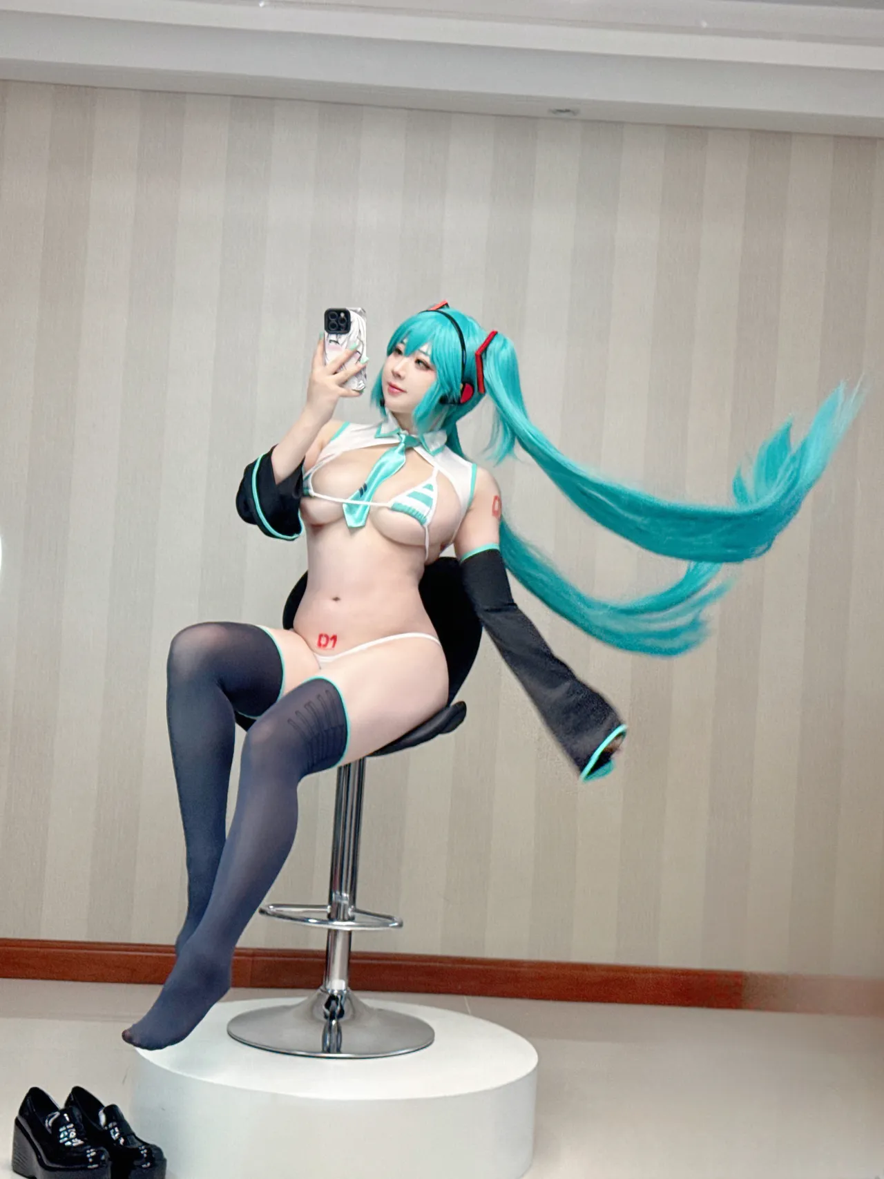 Pipi Nai is adorable now - VOCALOID Hatsune Miku selfie Pipi Nai is adorable now - VOCALOID Hatsune Miku selfie
