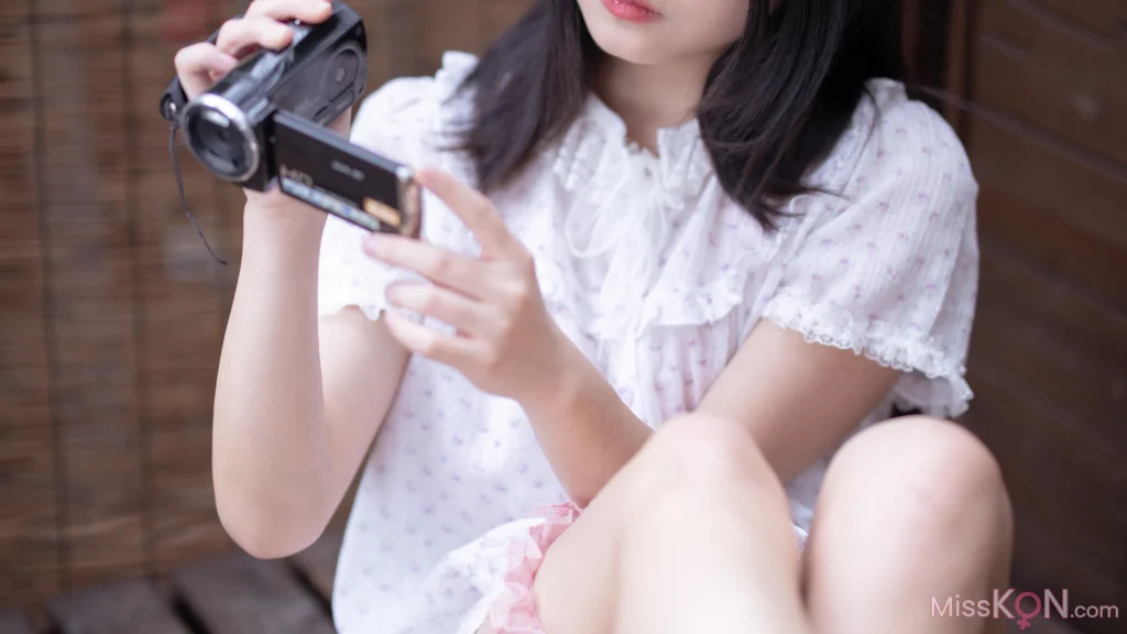 Coser@ Wataru Mountain: Midsummer Story (83 photos) Coser@ Wataru Mountain: Midsummer Story (83 photos)