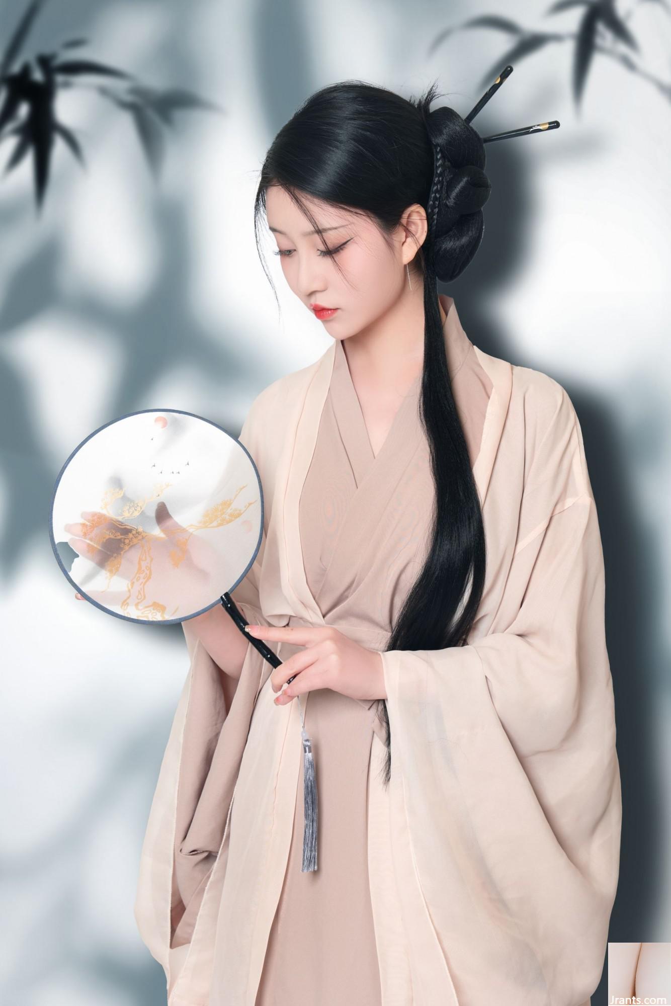 (Coser) Nian Nian – Qing Si (20P) (Coser) Nian Nian – Qing Si (20P)