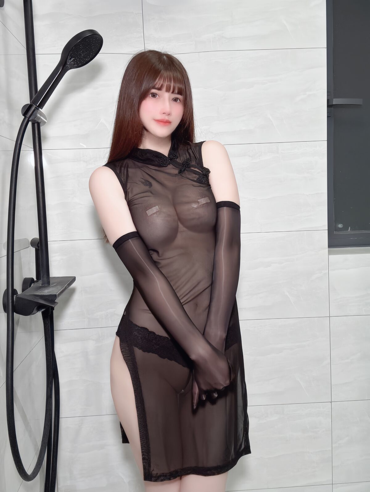 Coser@ Lu Eight Years Old - Transparent Qipao Bathroom (53P) Coser@ Lu Eight Years Old - Transparent Qipao Bathroom (53P)