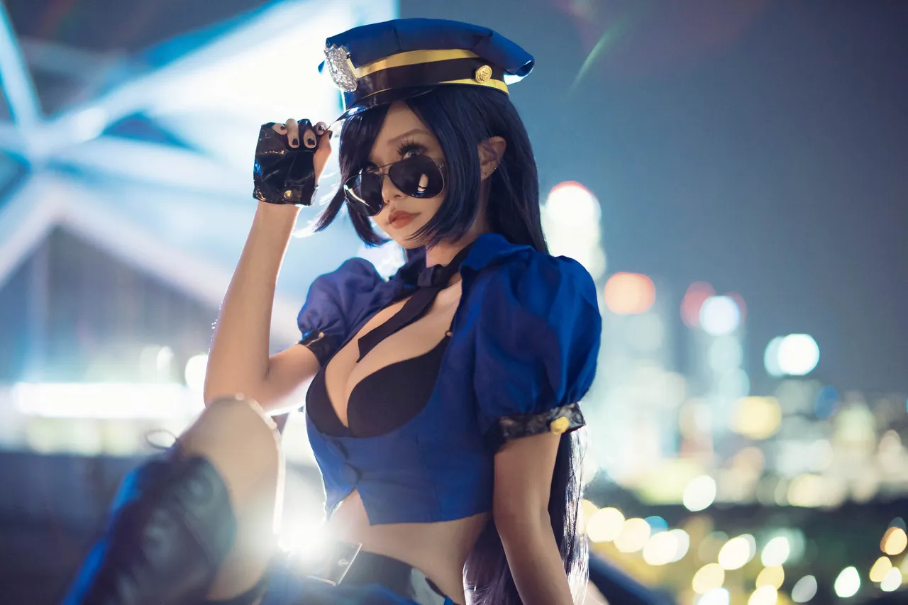 Yuuno - Officer Caitlyn Yuuno - Officer Caitlyn