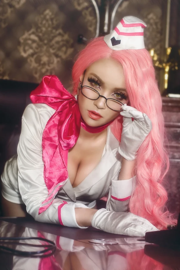 King Angel - Tamamo Vitch Koyanskaya 2 King Angel - Tamamo Vitch Koyanskaya