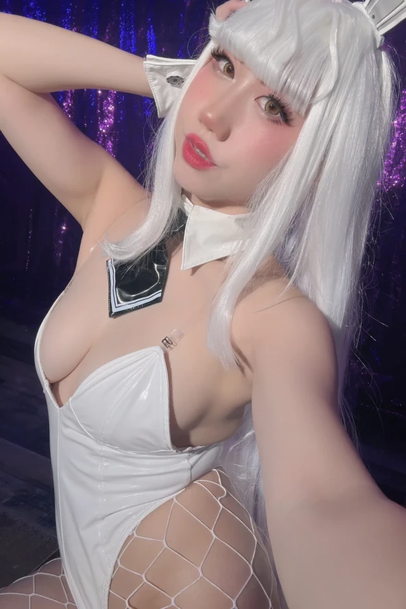 Danisaurz - Bunny Blanc 9 Danisaurz - Bunny Blanc