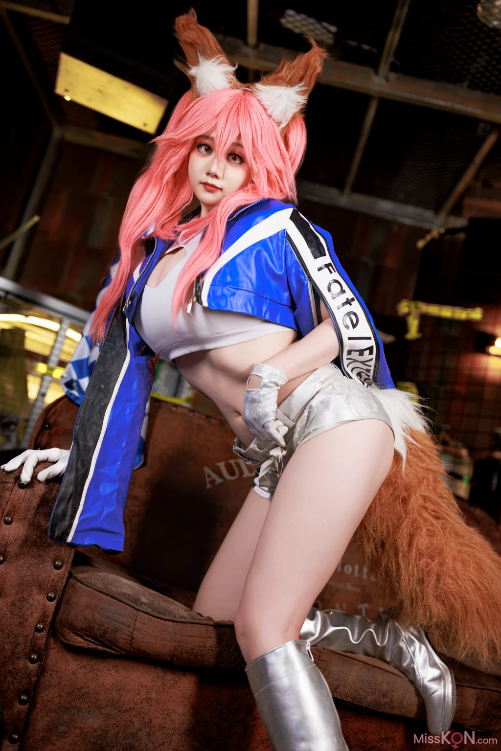 Coser@ Axue: FGO Tamamo Former Racing Suit (90 photos) Coser@ Axue: FGO Tamamo Former Racing Suit (90 photos)