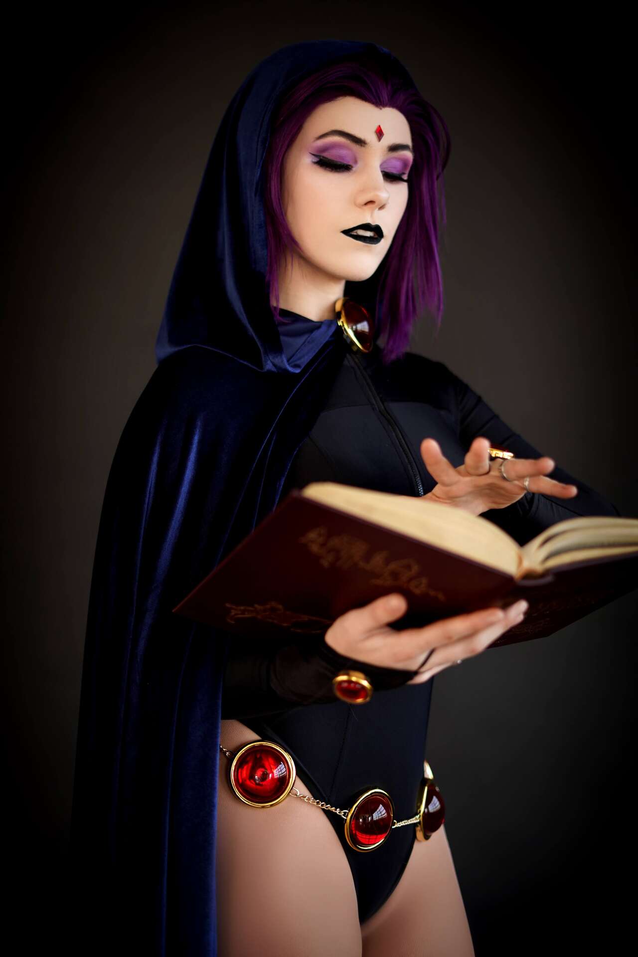 Bukkit Brоwn - Raven Bukkit Brоwn - Raven