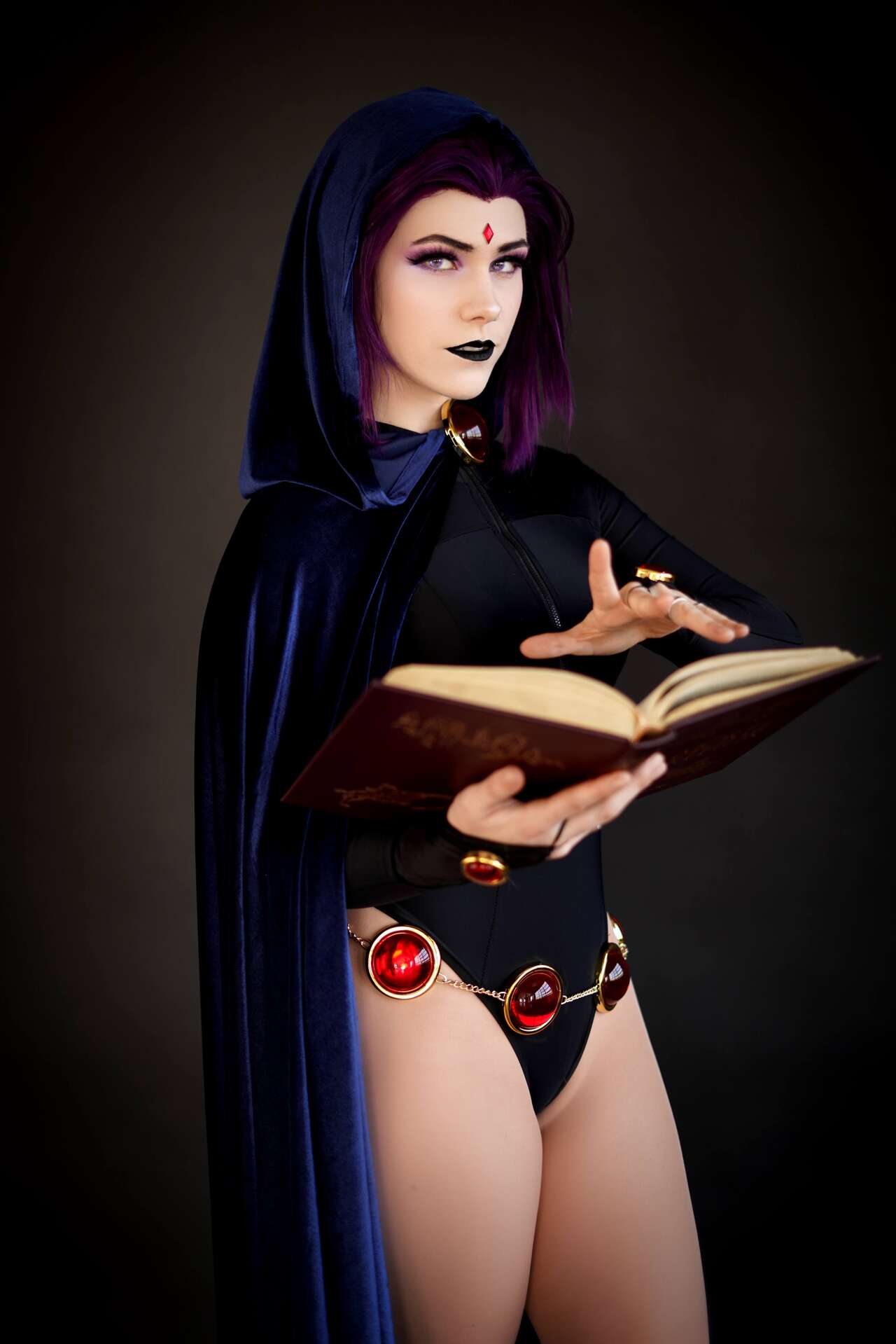 Bukkit Brоwn - Raven Bukkit Brоwn - Raven