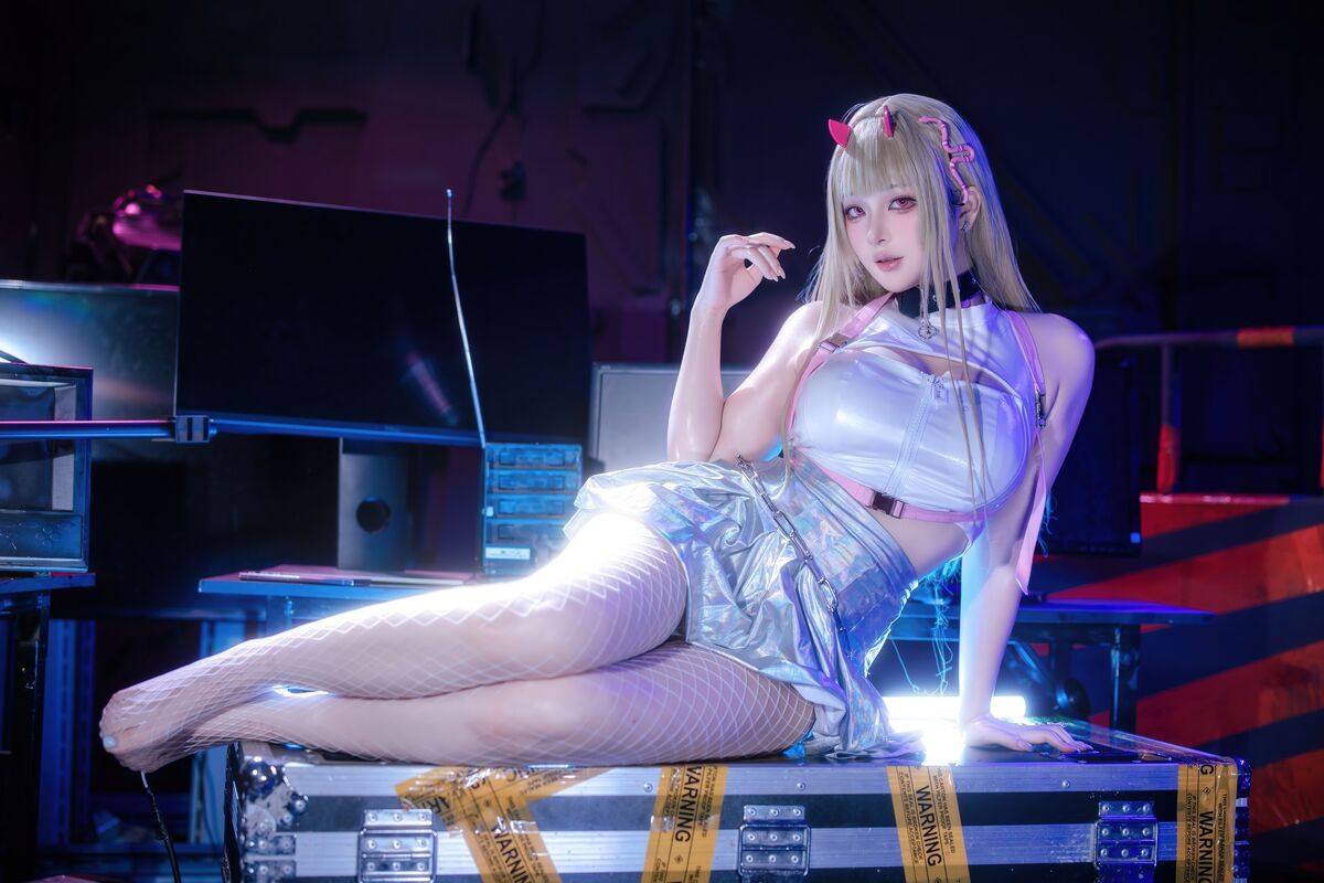 Coser@ Yuyu - Goddess of Victory, Nikki, Viper (87P) Coser@ Yuyu - Goddess of Victory, Nikki, Viper (87P)