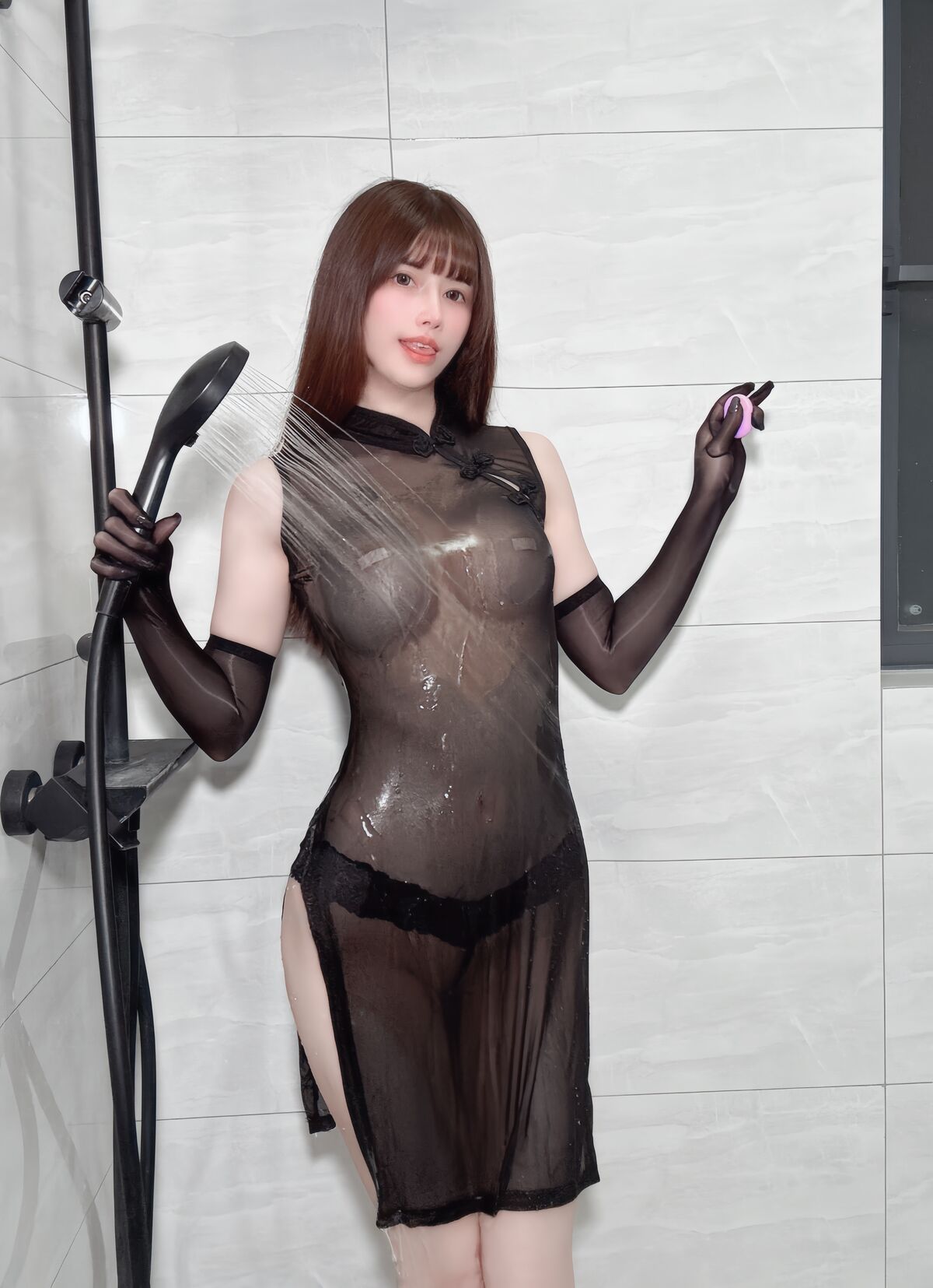 Coser@ Lu Eight Years Old - Transparent Qipao Bathroom (53P) Coser@ Lu Eight Years Old - Transparent Qipao Bathroom (53P)