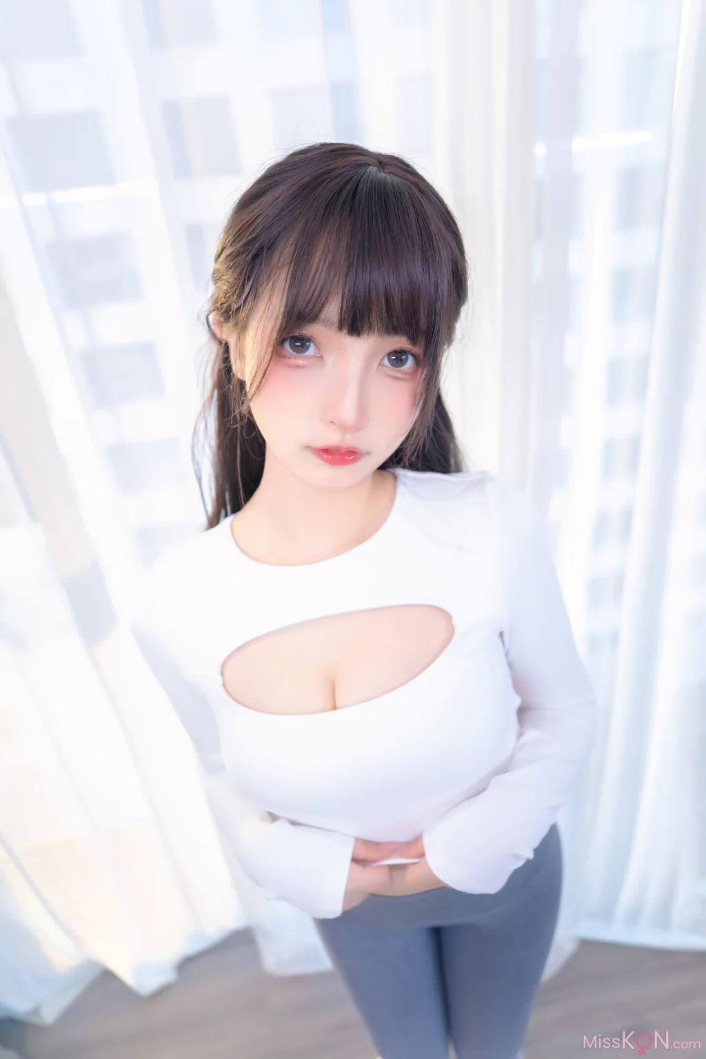 Coser@ Mafuyu Kagurazaka: Yoga Girl (75 photos) Coser@ Mafuyu Kagurazaka: Yoga Girl (75 photos)