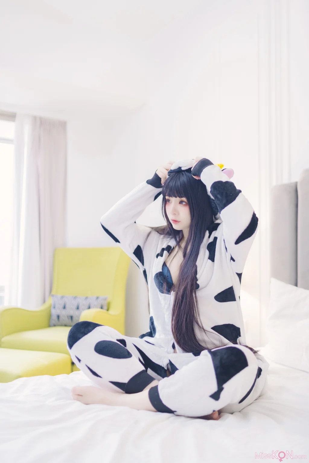 Coser@慕慕Momo: 奶牛Milky (56 photos + 1 video) Coser@慕慕Momo: 奶牛Milky (56 photos + 1 video)
