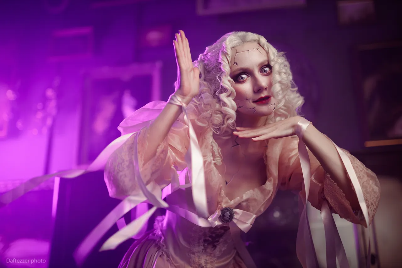 Dragonanjo - Lady Gaga (The dead dance) Dragonanjo - Lady Gaga (The dead dance)