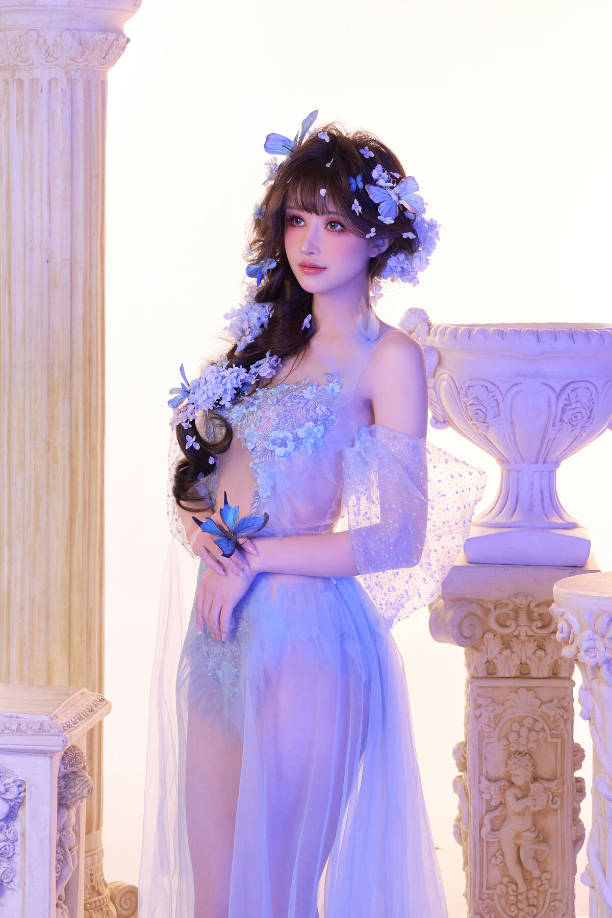 Coser@ Lu Eight Years Old - Die Meng Ni Shang (65P - 1V) Coser@ Lu Eight Years Old - Die Meng Ni Shang (65P - 1V)