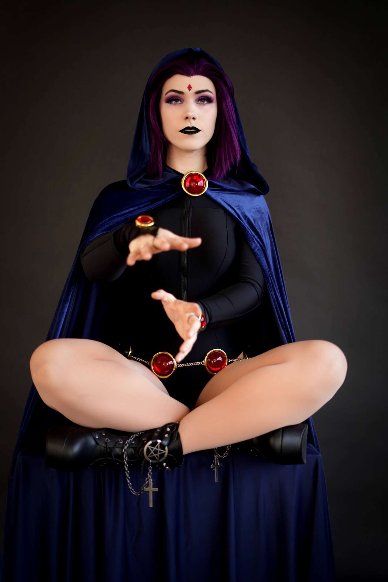 Bukkit Brоwn - Raven Bukkit Brоwn - Raven