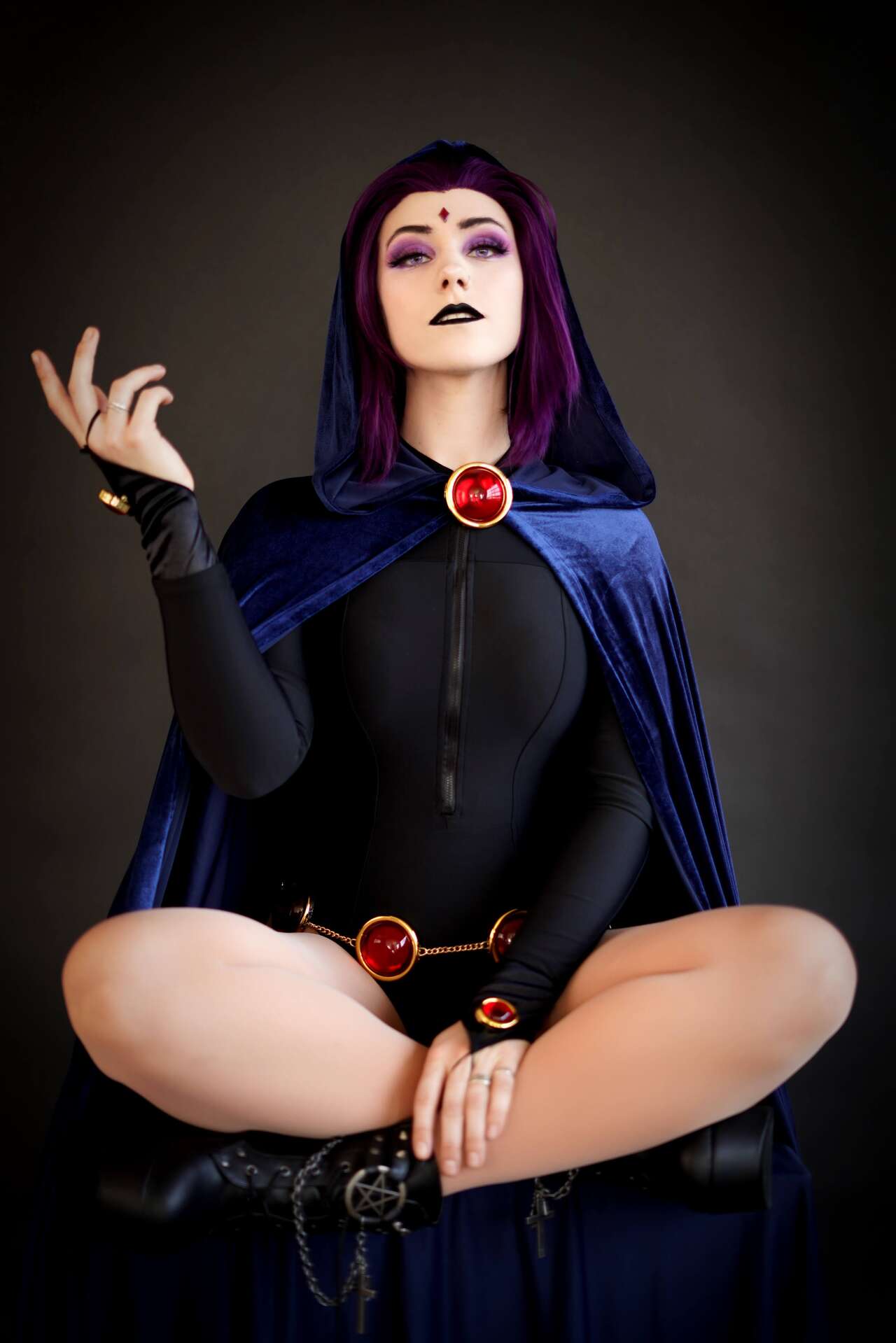 Bukkit Brоwn - Raven Bukkit Brоwn - Raven