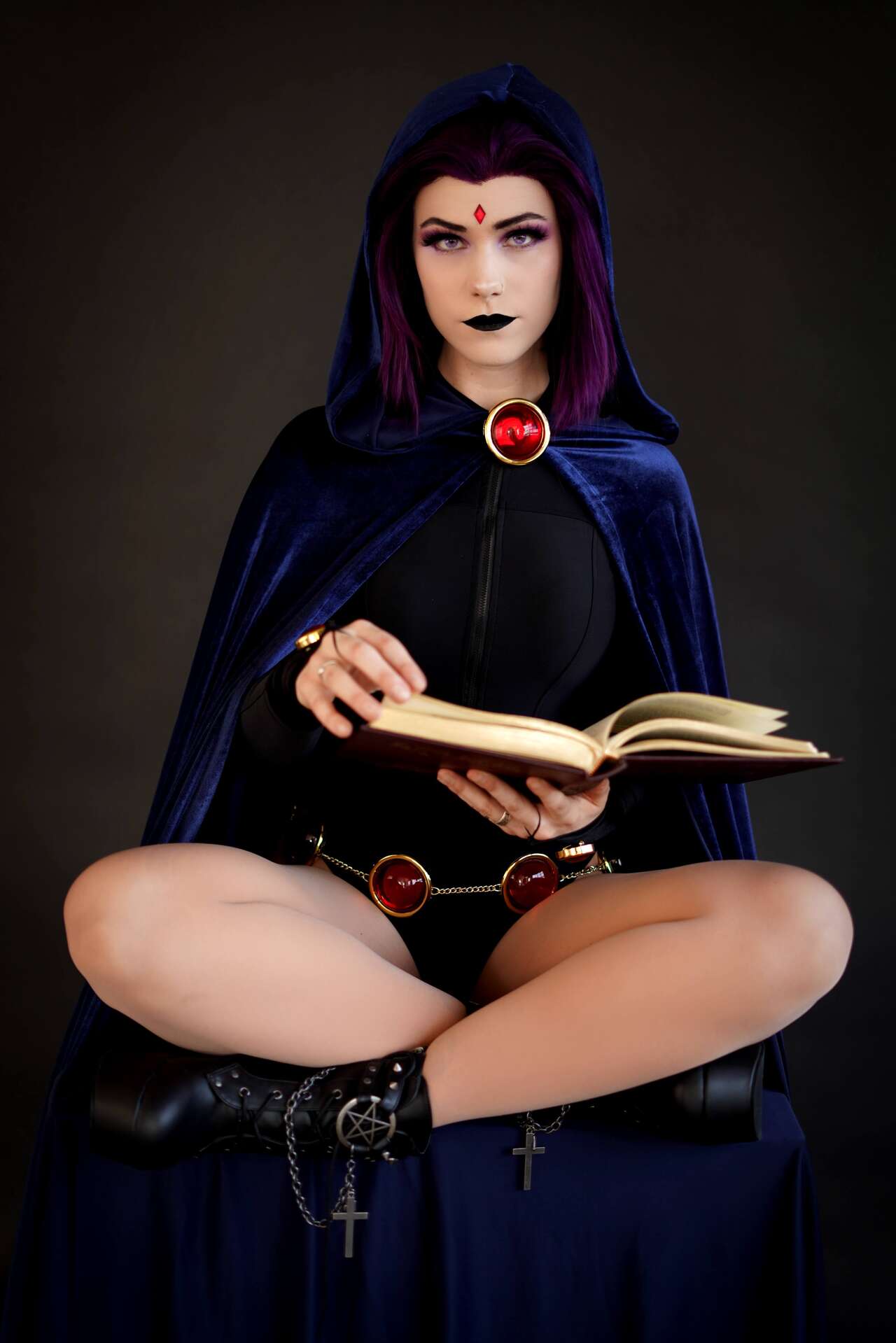 Bukkit Brоwn - Raven Bukkit Brоwn - Raven