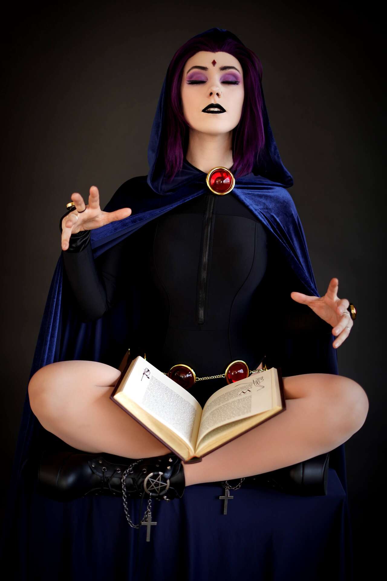 Bukkit Brоwn - Raven Bukkit Brоwn - Raven