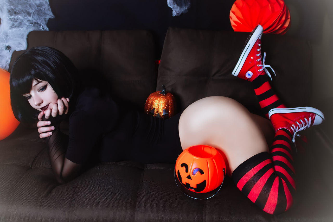Mavis by Lyvlas Mavis by Lyvlas
