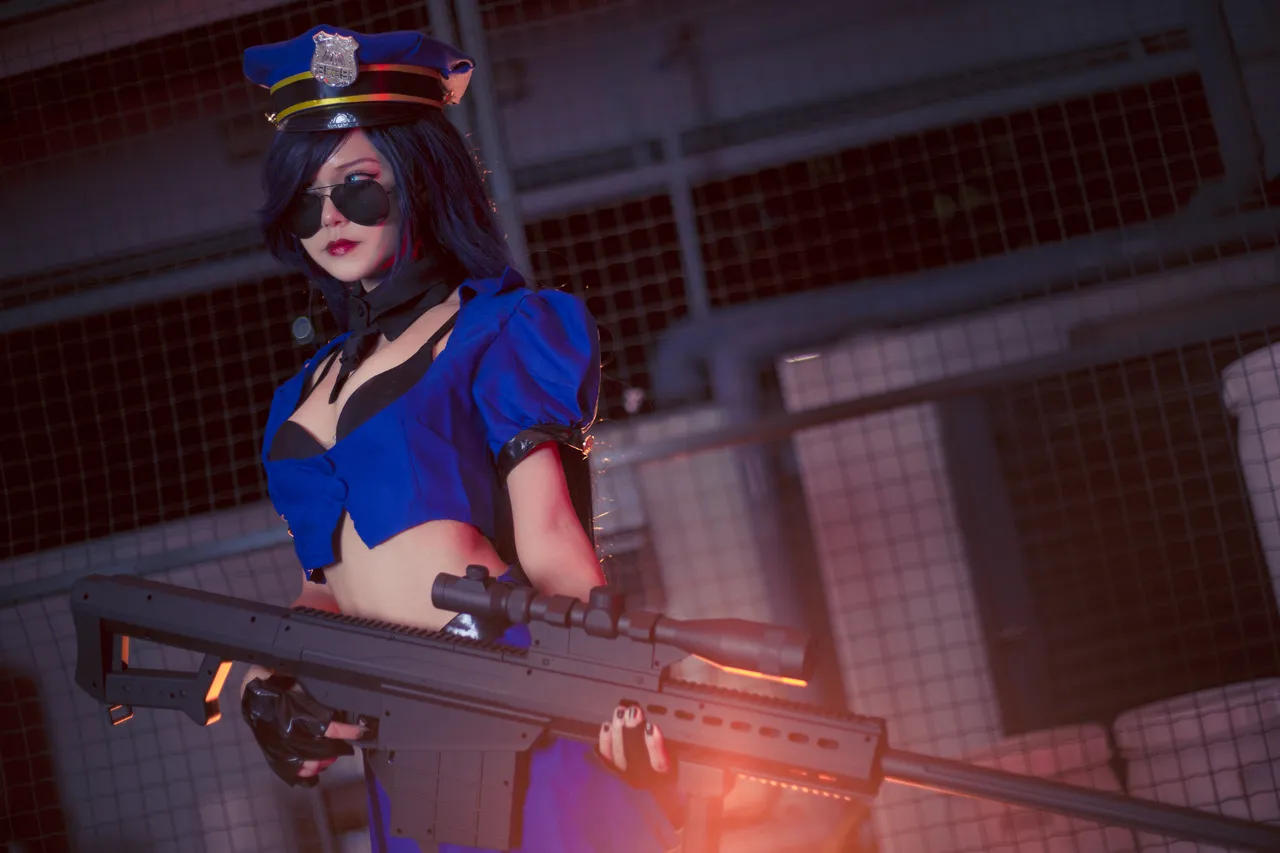 Yuuno - Officer Caitlyn Yuuno - Officer Caitlyn