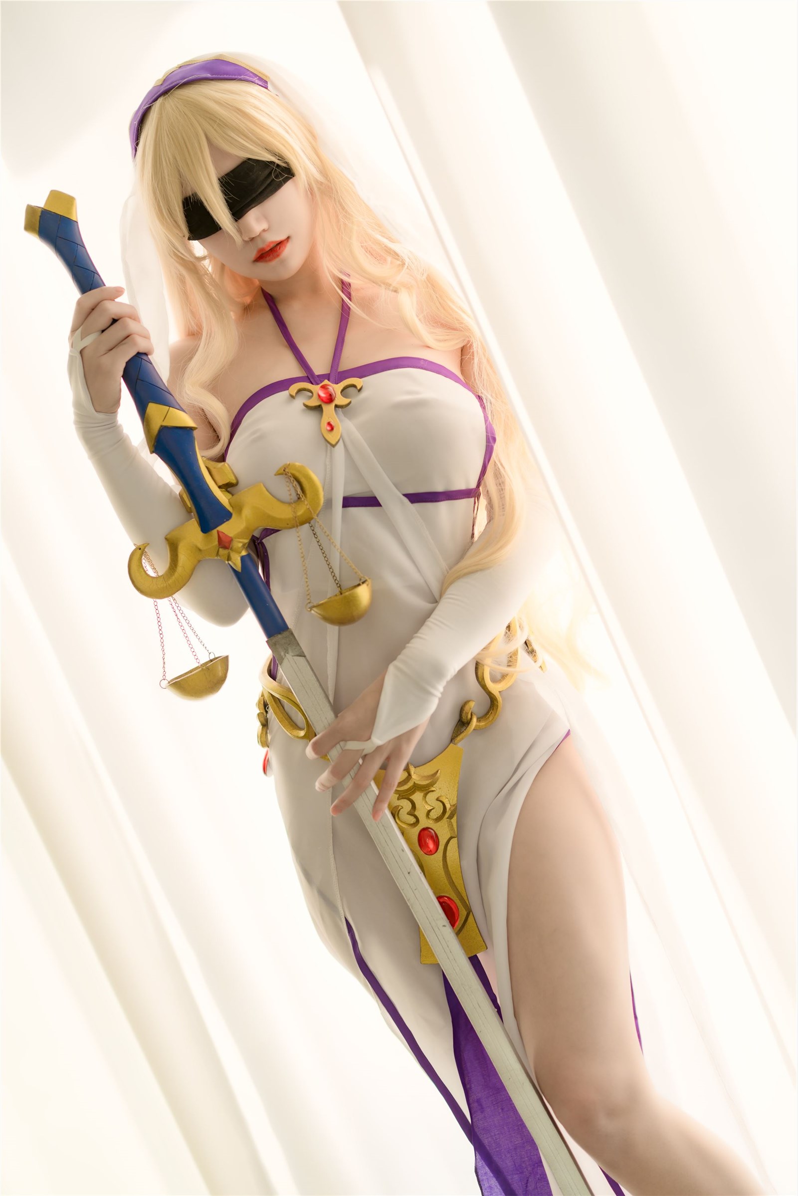 Xiaocang Qiandai w - Sword Saint Xiaocang Qiandai w - Sword Saint