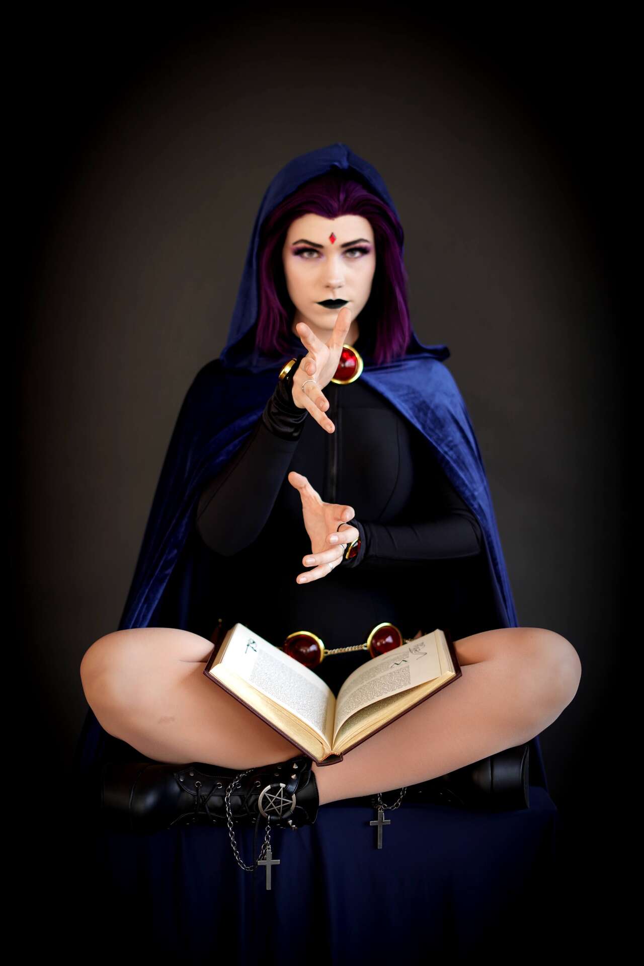 Bukkit Brоwn - Raven Bukkit Brоwn - Raven