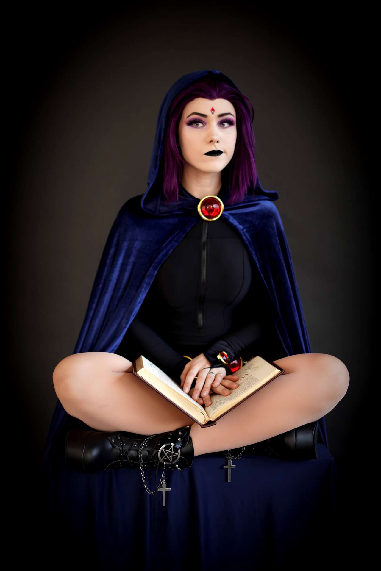 Bukkit Brоwn - Raven Bukkit Brоwn - Raven