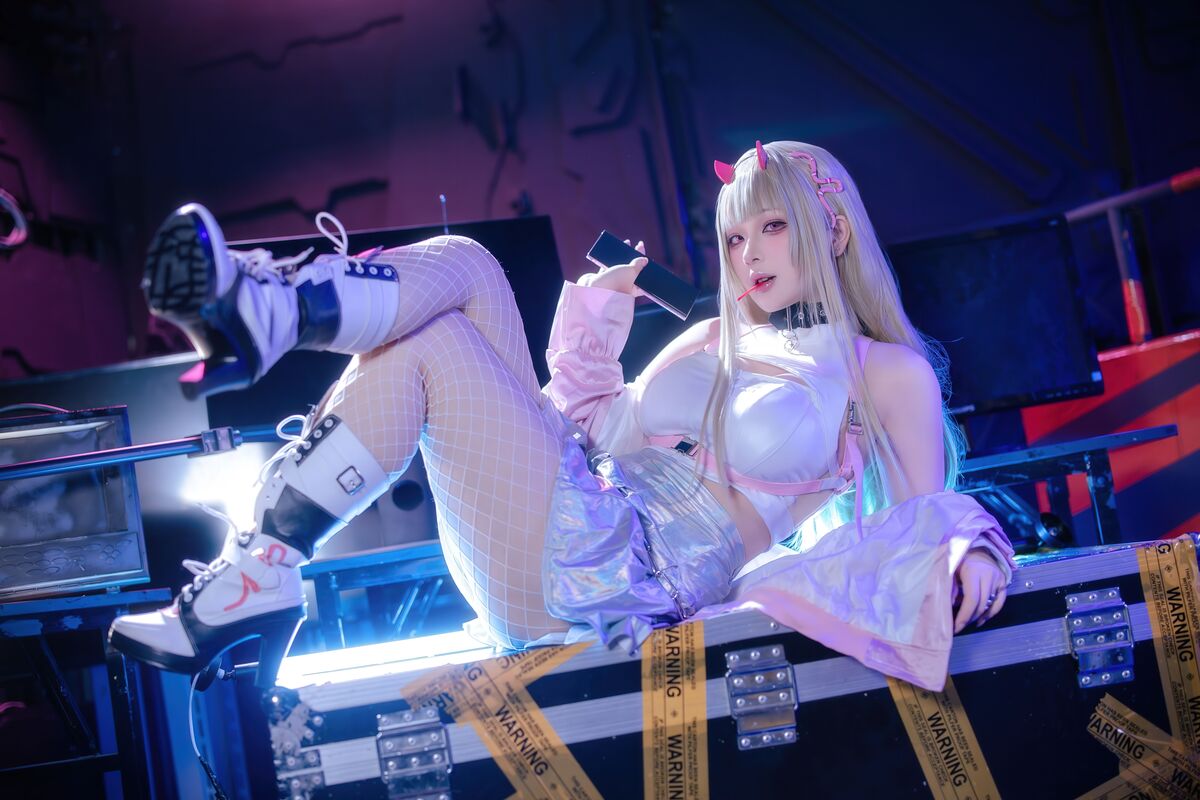 Coser@ Yuyu - Goddess of Victory, Nikki, Viper (87P) Coser@ Yuyu - Goddess of Victory, Nikki, Viper (87P)
