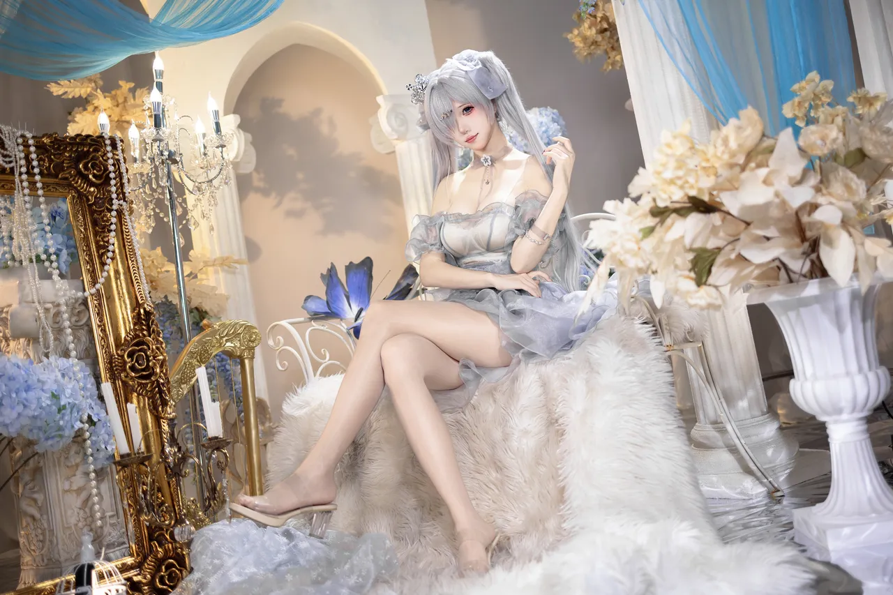 Crispy Cake Yaki - NIKKE Cinderella Crystal Princess Crispy Cake Yaki - NIKKE Cinderella Crystal Princess