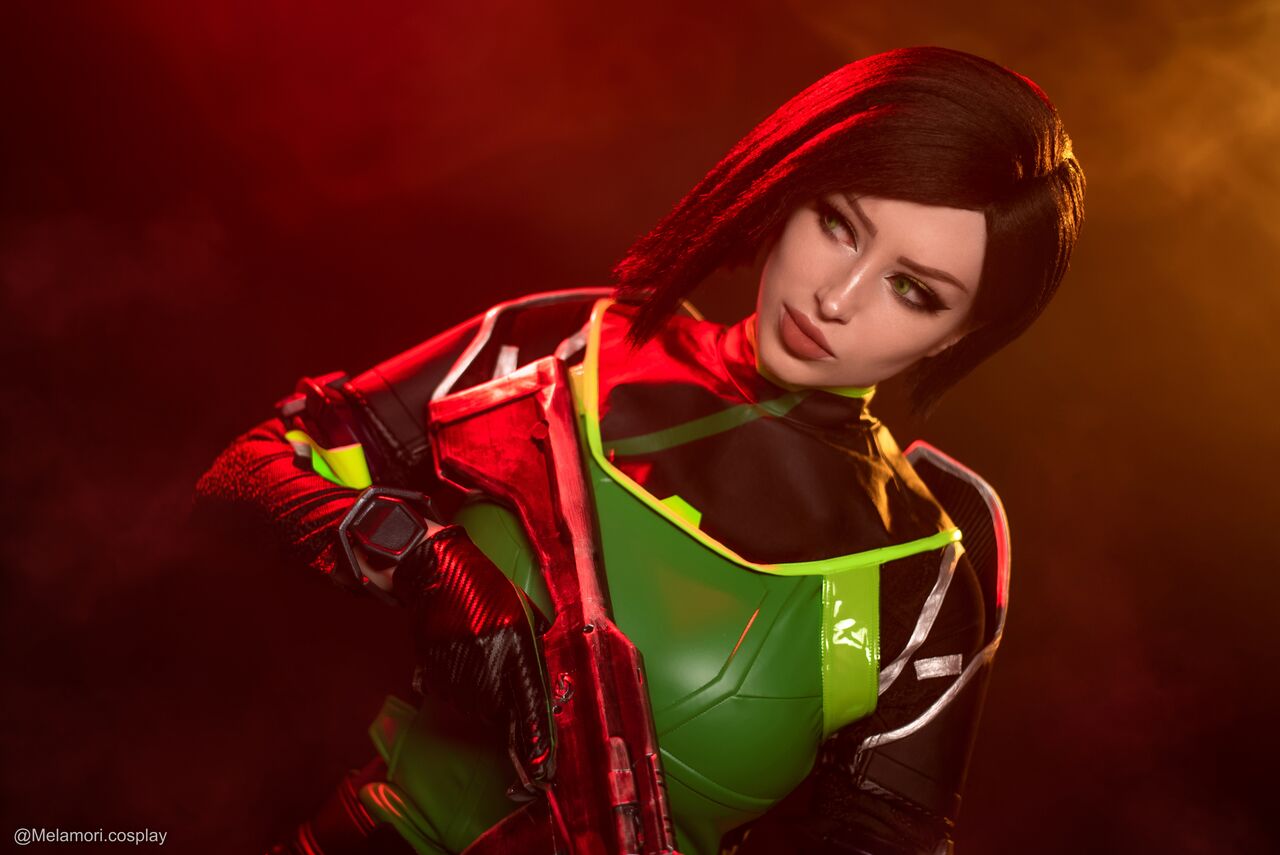 Lady Melamori - Viper 3 Lady Melamori - Viper 3
