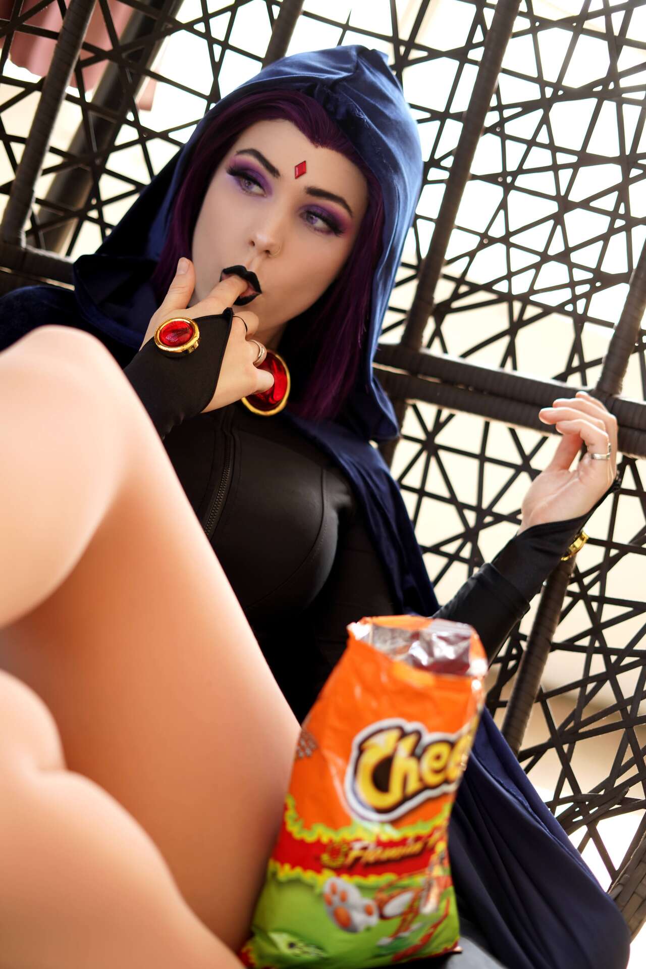 Bukkit Brоwn - Raven Bukkit Brоwn - Raven