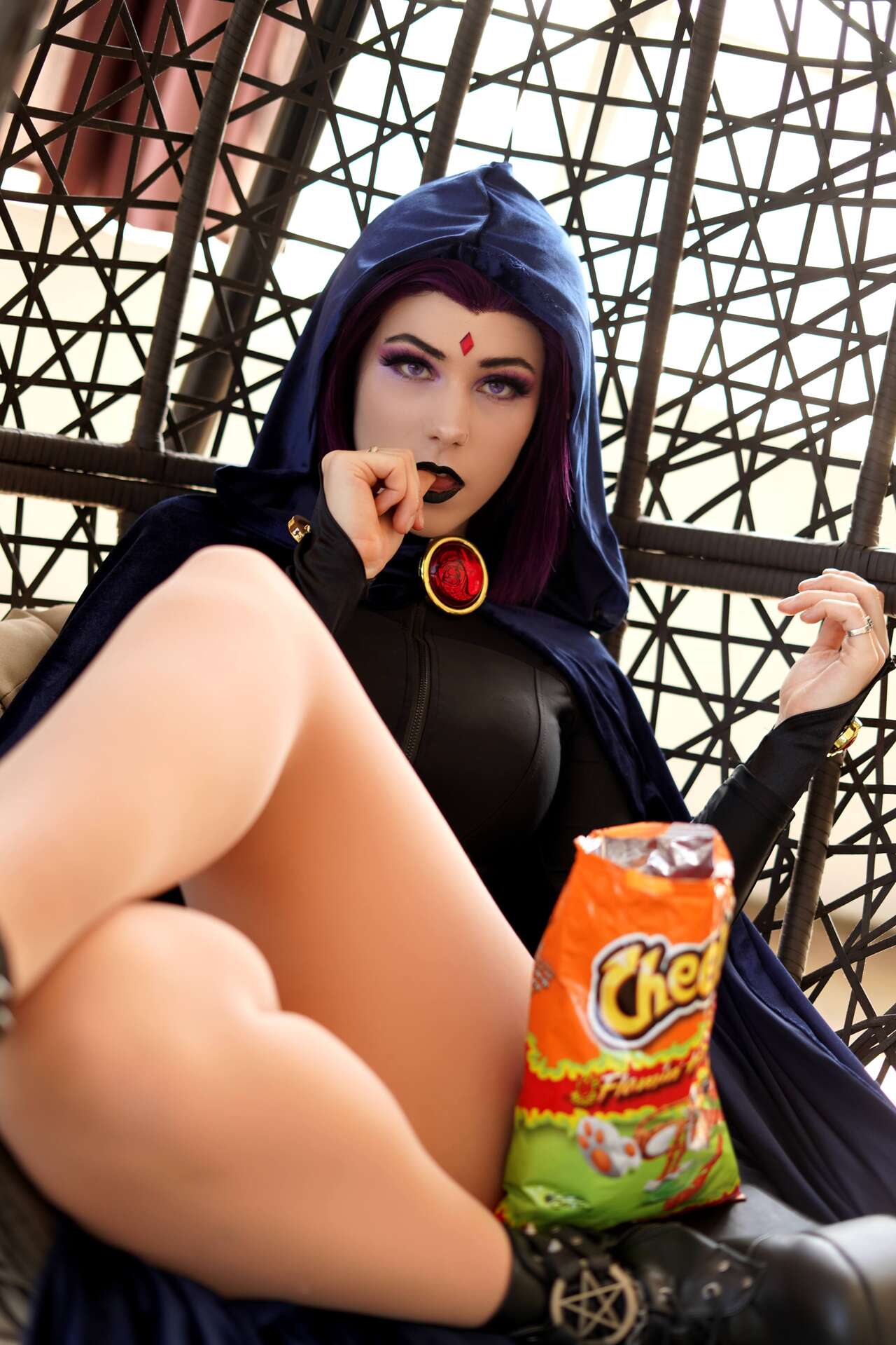 Bukkit Brоwn - Raven Bukkit Brоwn - Raven