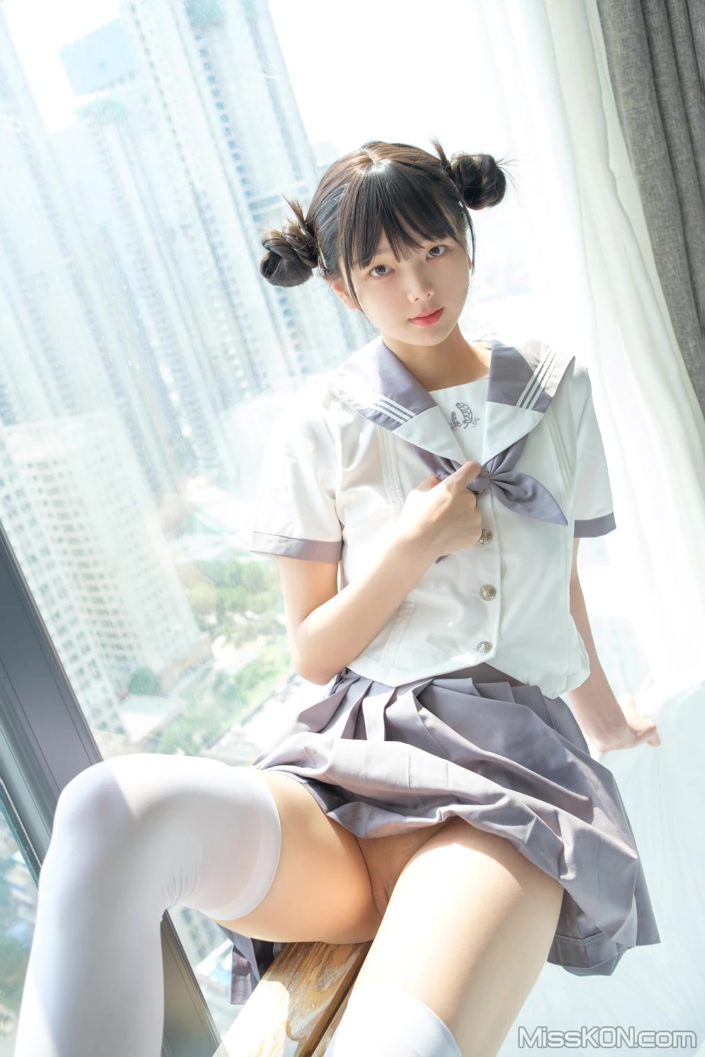 Coser@稚乖画册: 赤西夜夜 初音少女水手服 (130 photos + 1 video) Coser@稚乖画册: 赤西夜夜 初音少女水手服 (130 photos + 1 video)