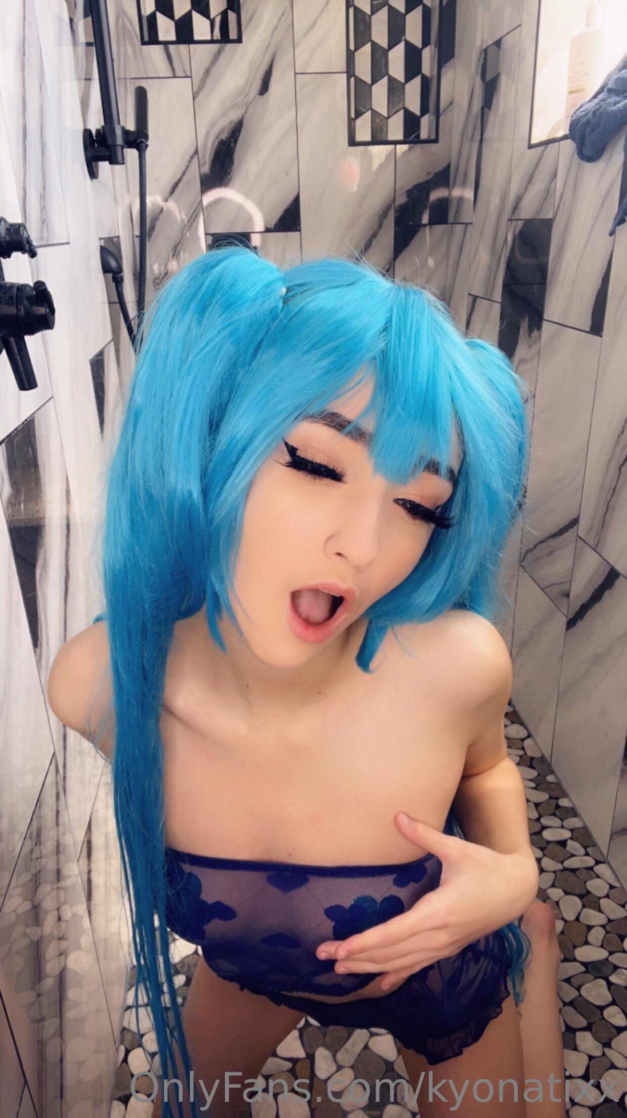 Kyonatix - Miku 6 Kyonatix - Miku 6