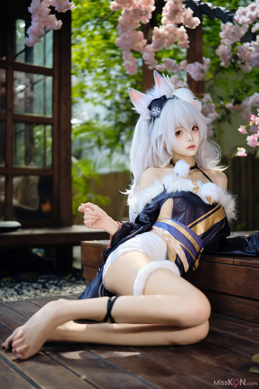 Coser@ Jiuqi Meow: Lafite Rabbit City Lord (60 photos) Coser@ Jiuqi Meow: Lafite Rabbit City Lord (60 photos)