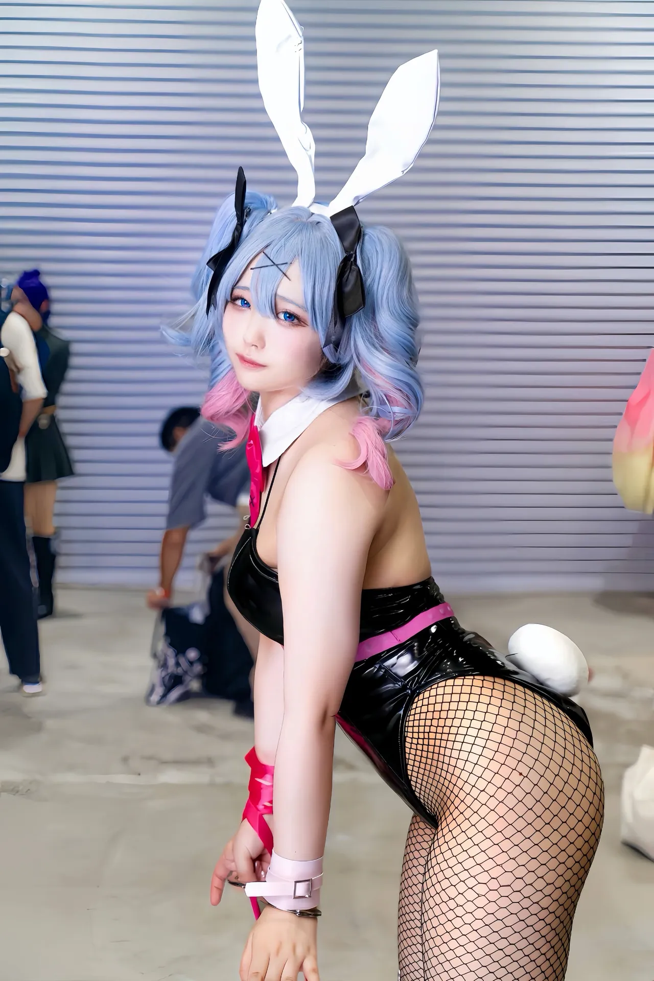 Rem Ichinose - Rabbit Hole Miku Rem Ichinose - Rabbit Hole Miku