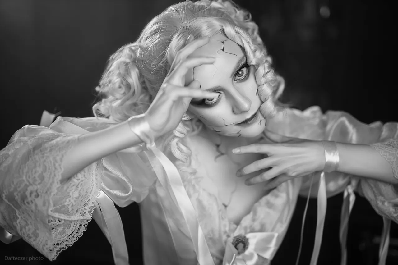 Dragonanjo - Lady Gaga (The dead dance) Dragonanjo - Lady Gaga (The dead dance)